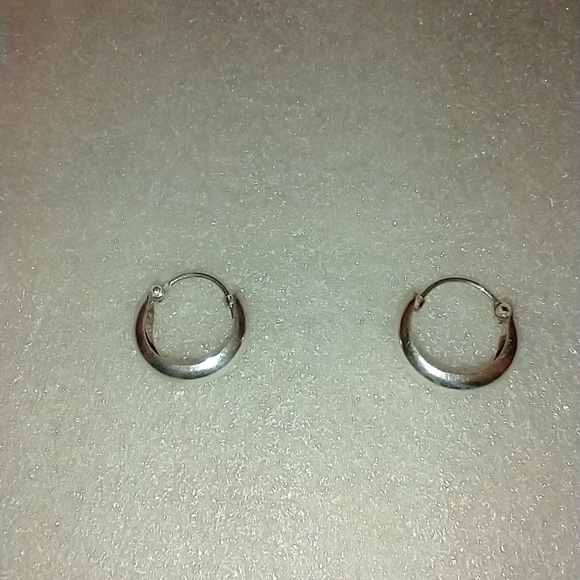 Baby hoop earrings - Picture 2 of 4